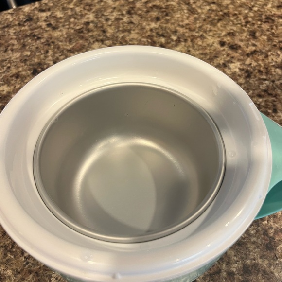 Dash Mini Ice Cream Maker - Picture 3 of 3